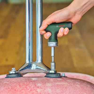 Отвертка Bosch с трещоткой, т-подобная рукоятка, 109мм, сталь CrV (1.600.A02.Z9S) Винница