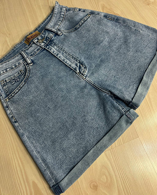 Шорты женские джинсовые Derun 7025-7027-7028-7030 с подворотом и ремнем стрейчевые голубые, голубой, З4, 34, 92 см, 124 см Киев - изображение 14