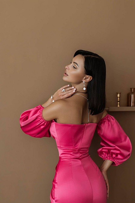 Женское роскошное вечернее платье со шлейфом и съемными рукавами из королевского атласа Розовый, S Одесса - изображение 7