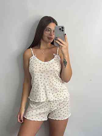 Жіночий комплект для дому та сну Квіти XS-S Харків