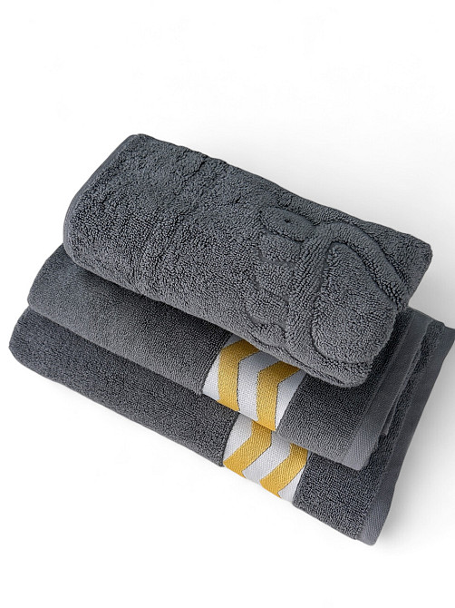 Комплект махровых полотенец с дизайном + коврик для ног Ideal Textile Сірий Черновцы - изображение 1