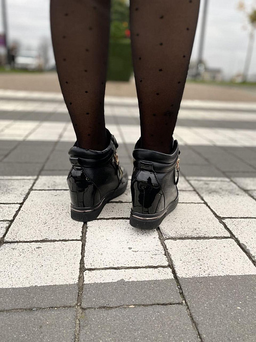 Жіночі снікерси Bosida чорні екошкіра платформа 36-39 ( -1) Коломыя - изображение 5