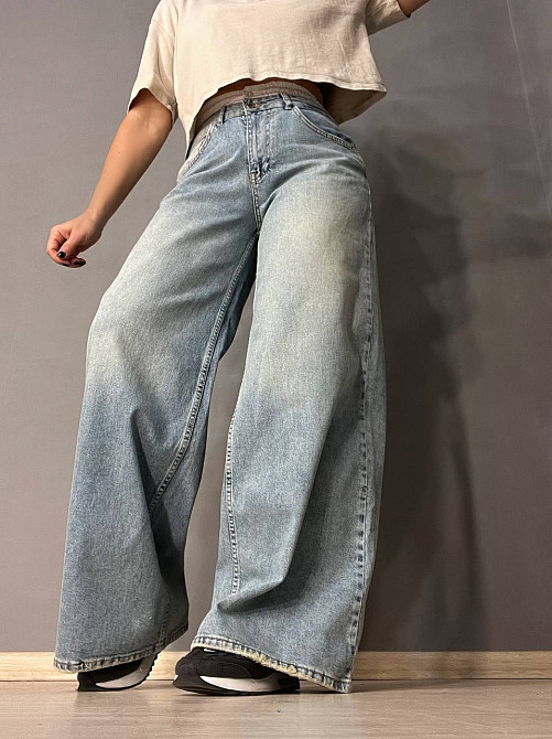 Джинси жіночі I8 162-76 PALAZZO BOXER біла резинка на талії широкі від стегна, блакитний з зеленим,  Одеса - фото 1