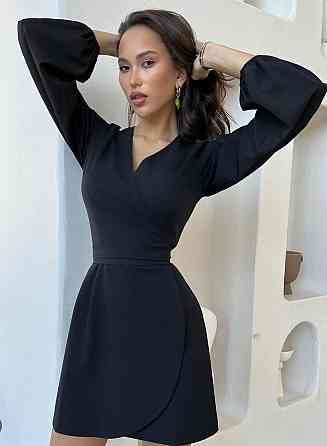 Женское романтичное мини платье на запах костюмка Черный Одесса