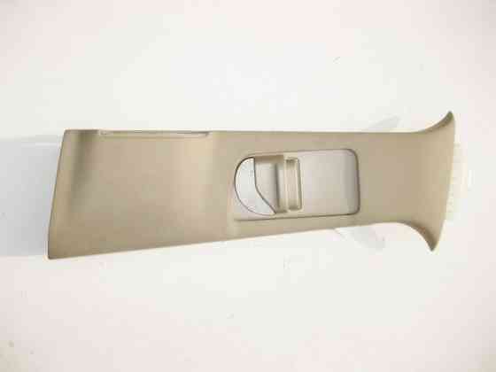 Mercedes-Benz  A1666902825 8R86 Обшивка лівої стійки "B" верхня бежева ML W166 GL X166 Одесса