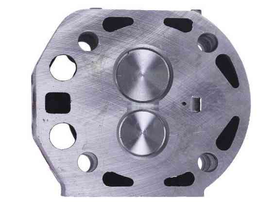 Головка блока циліндра в складанні на дизельний двигун мотоблок 190N Мукачево