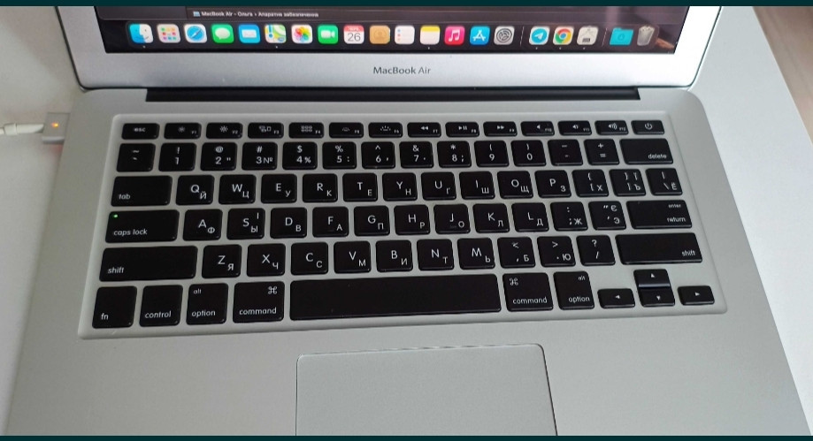 Ноутбук: MacBook Air 14" Big Sur / Core i5/4 ОЗУ / 128Gb. SSD. Київ - фото 5