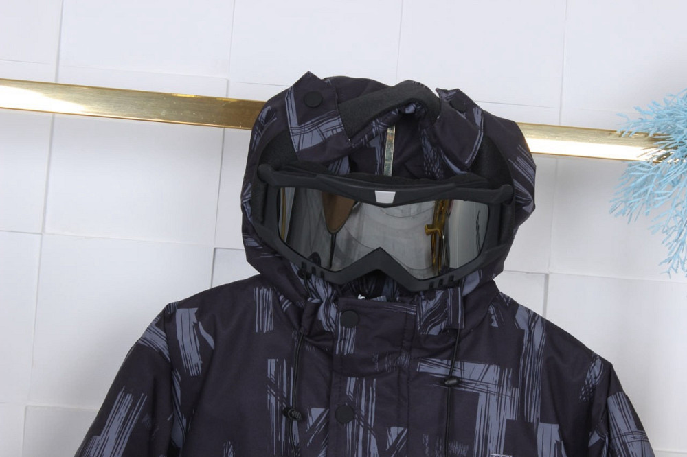 Зимняя куртка на мальчика с очками 128,134 на холофайбере Николаев - изображение 4