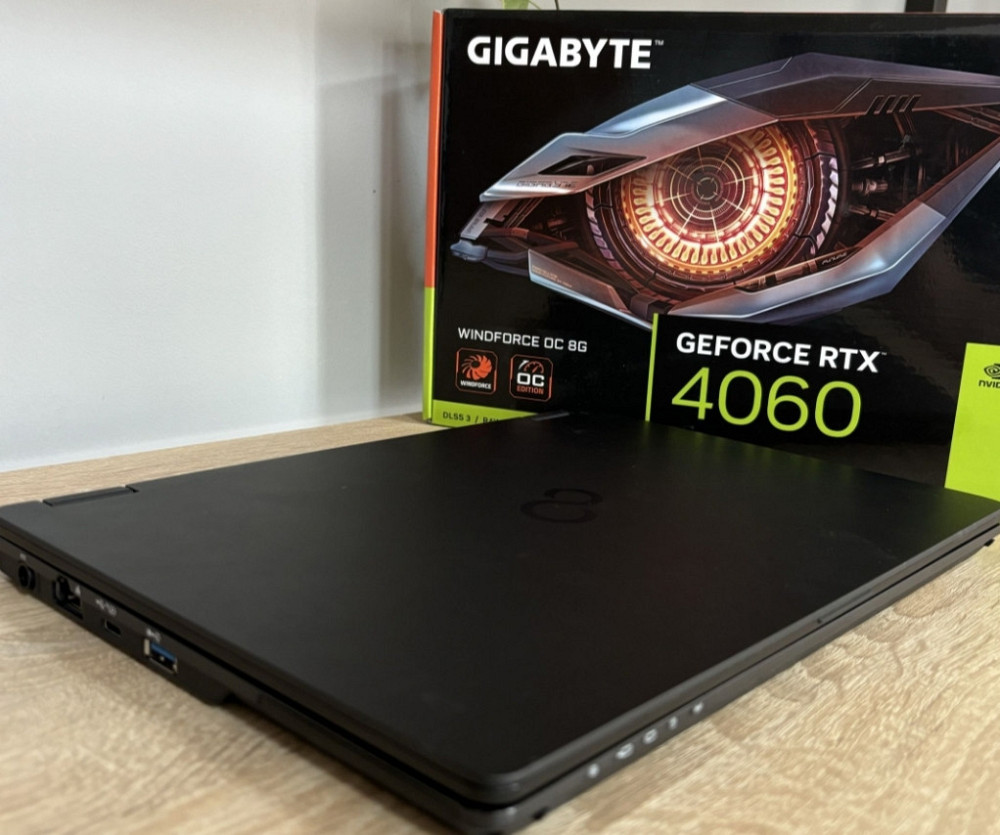 Ноутбук Сенсорный: Fujitsu Lifebook U729X c гарантией , i5 8/256Gb Киев - изображение 3