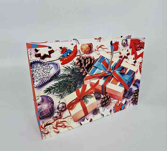 Картонні пакети з ручками Гігант горизонтальні Новорічні 46*33*15-008 (12 шт.) Харків