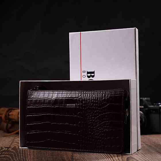 Вместительный мужской клатч на два отделения из натуральной кожи с тиснением под крокодила BOND 22046 Коричневый Киев