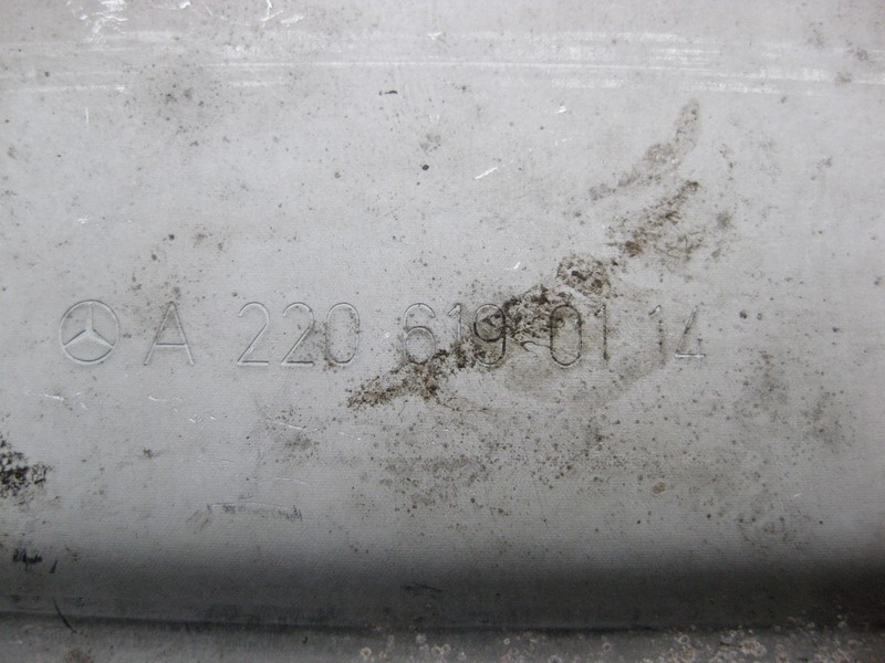 Mercedes-Benz  A2206190114 Кронштейн центральної консолі S-Class W220 Одесса - изображение 3