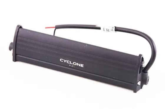 Фара дневного света 183*25*47мм Cyclone 6 Cree 3W/1800лм/6000К (направленный дальний) Винница
