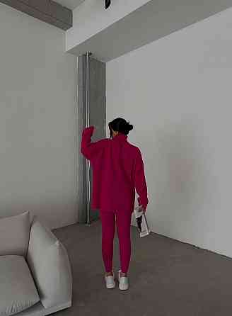 Женский прогулочный оверсайз костюм: свитер в рубчик оверсайз и лосины с эффектом утяжки вязка Малина Одесса