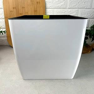 Цветочный горшок с подставкой 