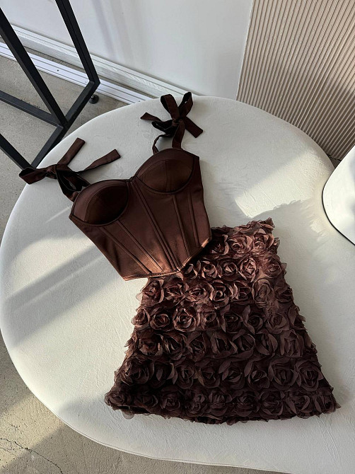 Женский романтичный корсетный комплект с 3D-цветами Шоколадный, M Одесса - изображение 6