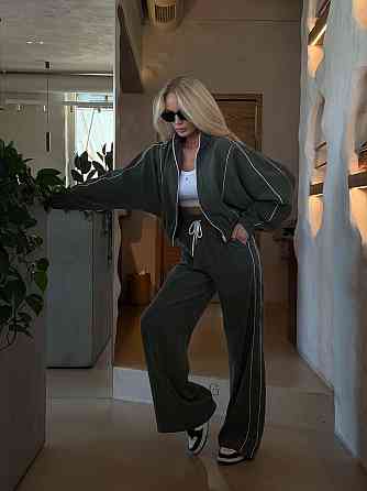 Жіночий стильний костюм-двійка: кофта та штани в спортивному стилі купра з оксамитовим напиленням Оливковий, 44/46 Одеса