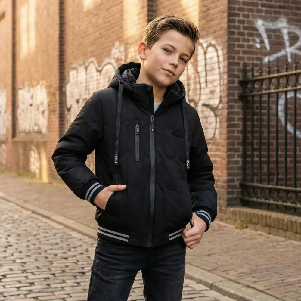 Демисезонная черная куртка бомбер под резинку для мальчика подростка 140,146,152 Николаев - изображение 4