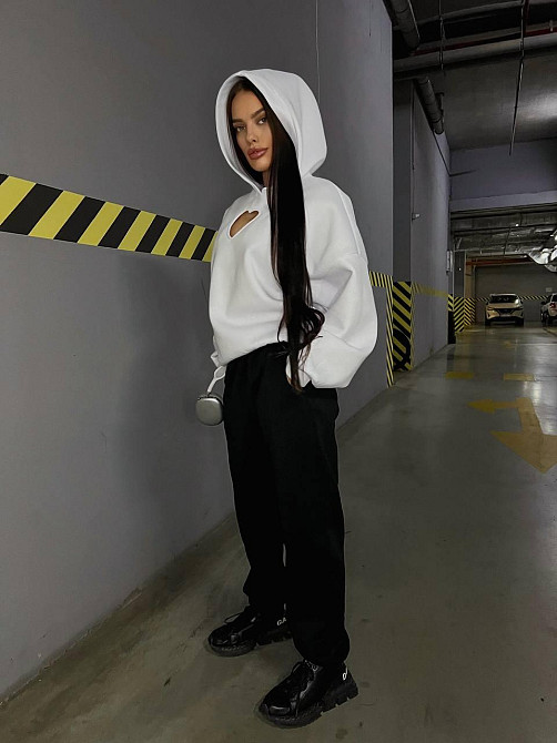 Жіночий прогулянковий костюм тринит на флісі Білий Одеса - фото 7