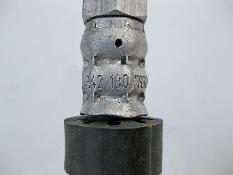 Mercedes-Benz  A6421807830 Трубка охолодження олії АКП права при двигуні OM642 V6 3.0 cdi S-Class W221 Одесса - изображение 3