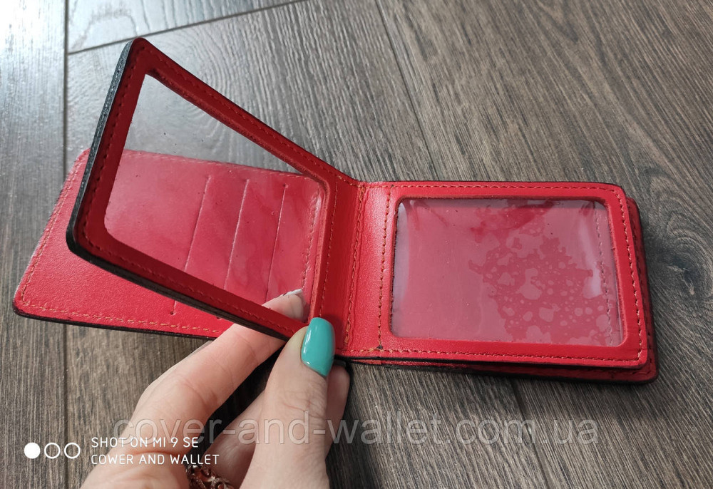 Жіноча червона обкладинка "Національна поліція" з додатковим відділенням Київ - фото 5