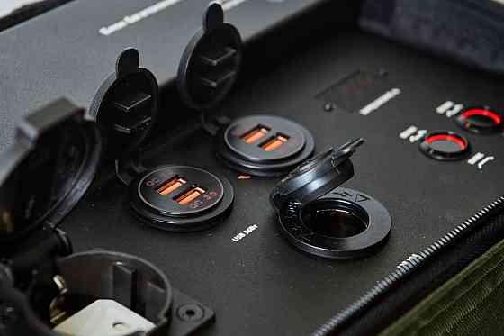 Багатоканальний блок швидкого заряджання Charger Bandera Power-430S (ємність 430000 mAh, 1600 Вт/год) Вінниця