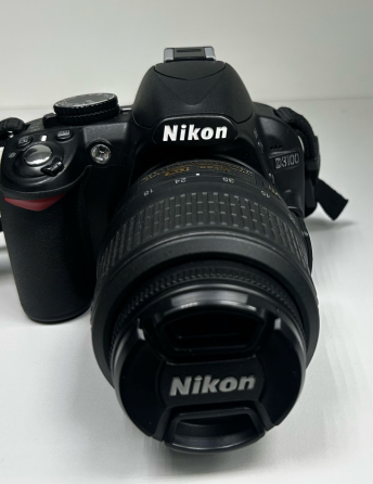 Фотоапарат Дзеркальний Nikon D3100 + Сумка+ SD. Київ