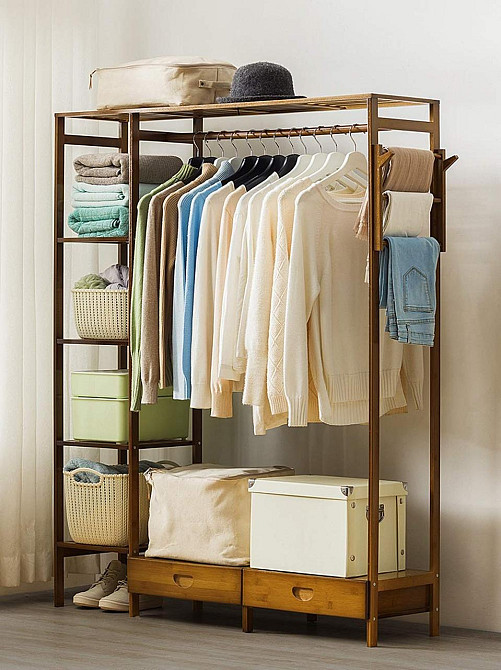 Стойка вешалка для одежды 