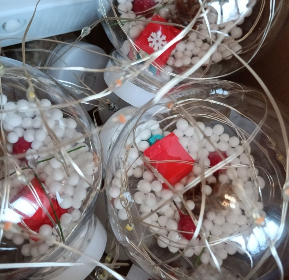 Светодиодная гирлянда бахрома с шарами Xmas Copper Curtain ball lamp ПОДАРОК 3*1,5м Теплый белый Киев - изображение 5