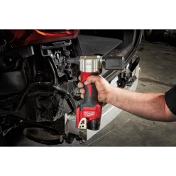 Профессиональный аккумуляторный заклепочник MILWAUKEE M12 BPRT-201X : с АКБ 12V 2.0Ah (4933464405) Киев - изображение 10