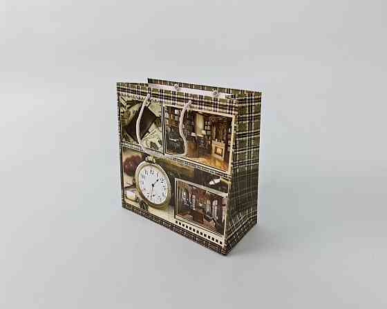 Пакет паперовий подарунковий квадратний 23*24*10 (артKV-100) (12 шт.) Харків