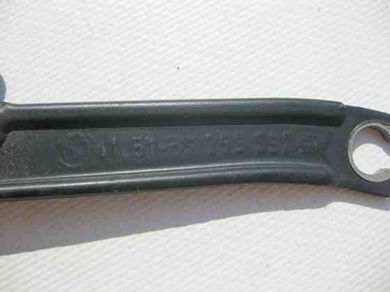 BMW  41628203277 Петля кришки багажника ліва BMW 5-series E39 Одеса