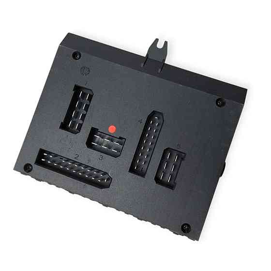 Блок 2110, 2111, 2112, (2123 новий зразок з 2007 року) (2110-3722010-04) запобіжників Мукачево