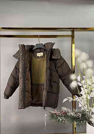 Детская зимняя куртка для девочки с сумкой 140,146,152 шоколад Николаев