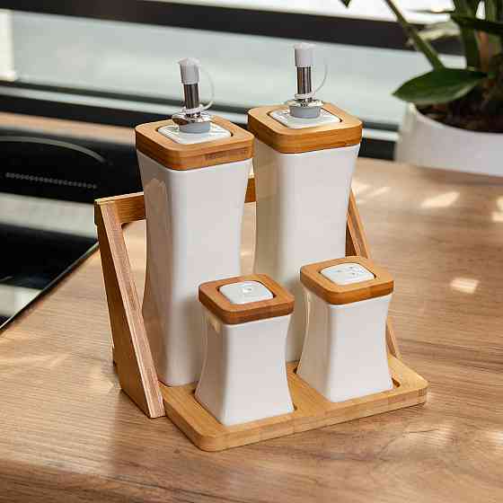 Фарфоровий набір спецій на бамбуковій підставці Київ