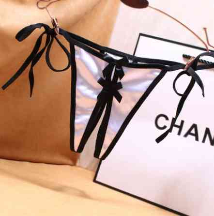 Труси з розрізом шовкові жіночі, білі - розмір універсальний, збоку зав'язуються Київ