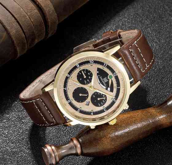 Подарочный набор для мужчин: наручные часы с 4 браслетами- диам 4,4см, длин 26см, шир рем 2,2см, без коробки Киев