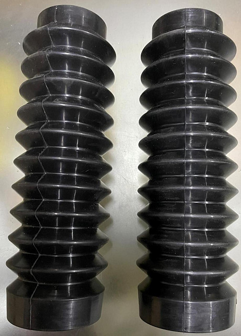 Гофри передньої вилки (пара) мотоцикл Схід-2 Мукачево - фото 1