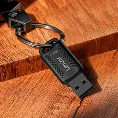 USB флеш накопитель Lexar 256GB JumpDrive V400 Black USB 3.0 (LJDV400256G-BNBNG) Винница