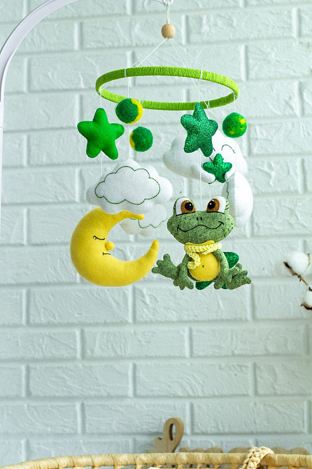 Дитячий музичний мобіль на ліжечко для немовлят WooolyWool «Жабеня» з 35 мелодіями Київ - фото 6