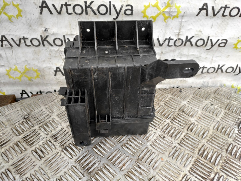 Корпус блоку запобіжників Nissan NV200 1.5 dci 2009-2021 (3S0FW0100) Ковель - фото 2