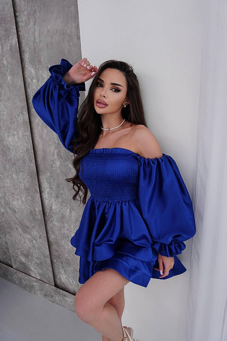 Женское привлекательное стильное праздничное платье королевский атлас Синий Одесса - изображение 4