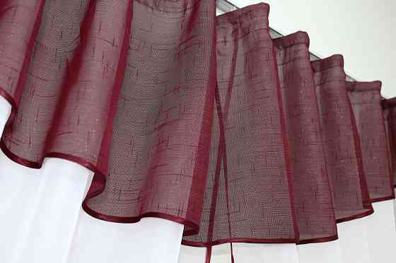 Кухонный комплект VR-Textil № 084к шторки с ламбрекеном бордовый с белым 265х170 см (52-0265) Киев