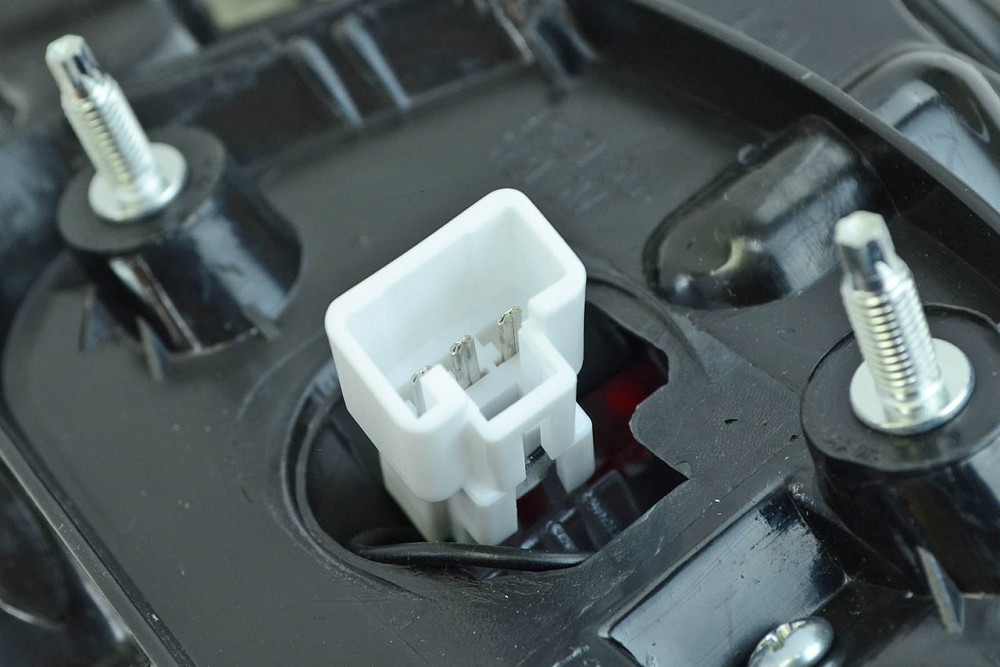 Ліхтар 3 BM (2016-2019) рестайлінг LED зовнішній правий Mazda Мукачево - фото 2