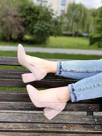 Nivelle Туфлі жіночі NIVELLE пудра натуральна замша каблук 9 см 39р. (1592/8051-8048) Коломия