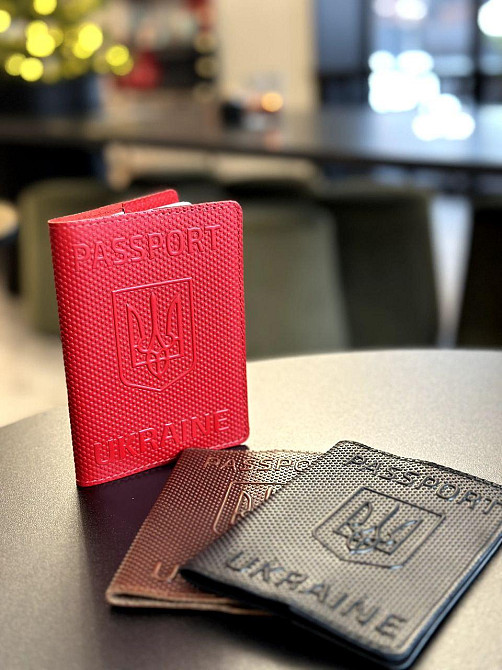 Стильные кожаные обложки для паспорта Каменское - изображение 4