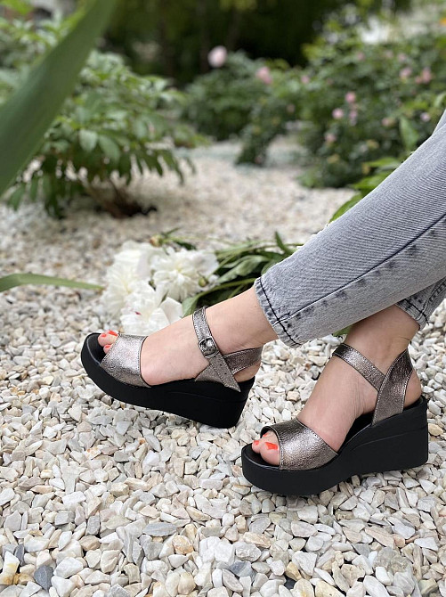 Mermaid Босоніжки жіночі нікель 85-7 літні, шкіра сатин / Модні босоніжки на танкетці 37р. 39р. Коломыя - изображение 5