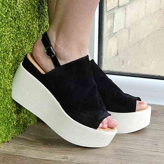 Жіночі Босоніжки на Танкетці Замшеві Сандалії на платформі Чорні Літні (розміри: 36,37,38,39,40) — 47 Дніпро