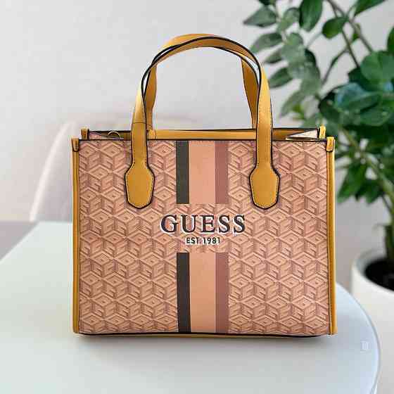 Женская сумка шоппер Guess (866522) оранжевая Киев