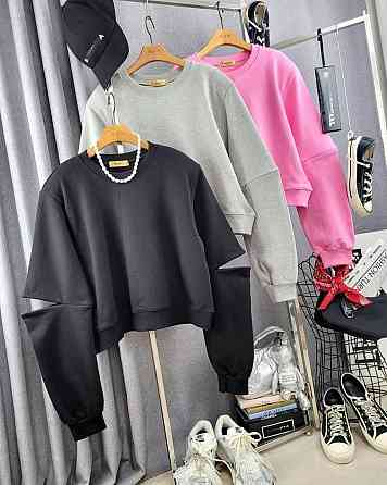 Женский стильный спортивный прогулочный костюм двойка с разрезами на кофте и брюках двунитка люкс + рибана Одесса